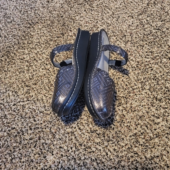 Alegria Gray Slide-In Sandals - Picture 2 of 5